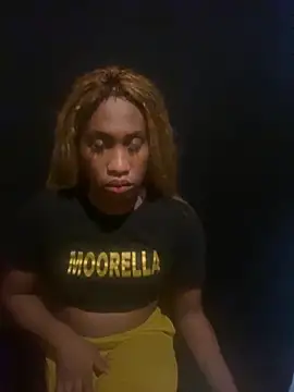 Moorella1 online show from 11/27/25, 01:35