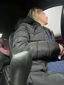 tanyagrey online show from 12/04/25, 06:12