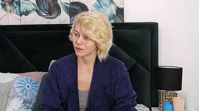 tanyagrey online show from 02/12/26, 06:41