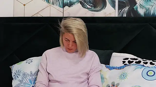 tanyagrey online show from 04/09/26, 07:47