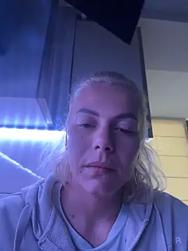 Snapshot of tanyagrey chatting on 05/28/26, 06:00 tanyagrey online show from 05/28/26, 06:00