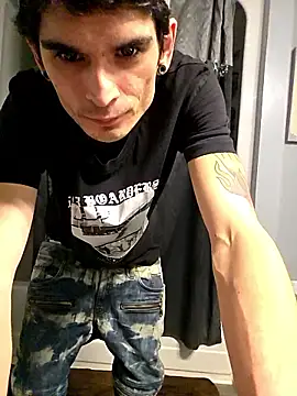 Migaruo online show from 05/25/26, 05:24