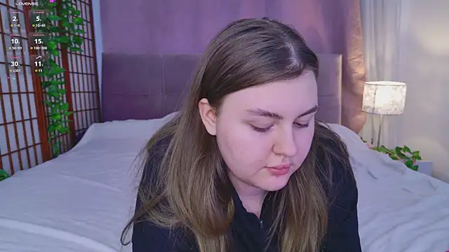 Snapshot of Mia__Peach chatting on 03/01/25, 01:29 Mia Peach online show from 03/01/25, 01:29