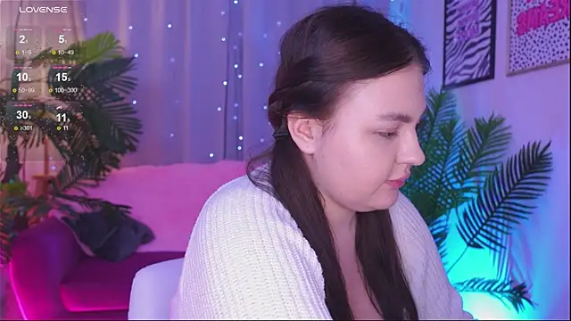 Snapshot of Mia__Peach chatting on 03/07/25, 01:20 Mia Peach online show from 03/07/25, 01:20