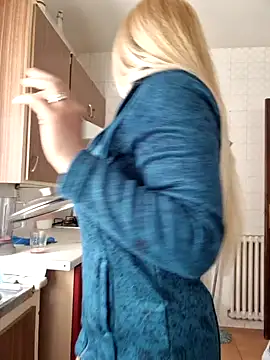 Snapshot of lamorbosa37 chatting on 01/07/25, 01:03 lamorbosa37 online show from 01/07/25, 01:03