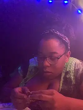 bustypothead online show from 12/22/24, 09:33
