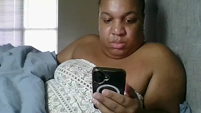Snapshot of Badgirlbrittt chatting on 01/14/26, 07:41 Badgirlbrittt online show from 01/14/26, 07:41