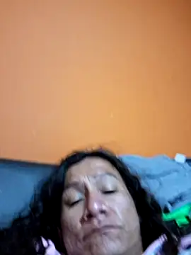 miicheele32 online show from 11/26/25, 06:58