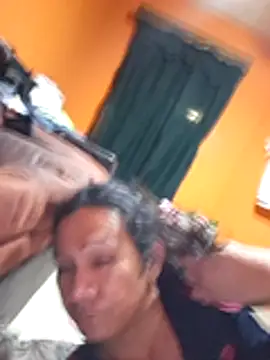 miicheele32 online show from 11/27/25, 11:01