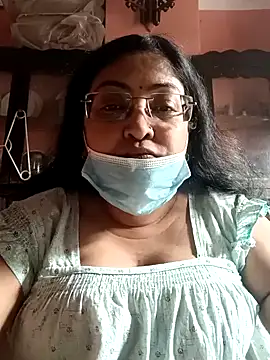 LAVERNIYA  online show from 01/13/25, 08:47