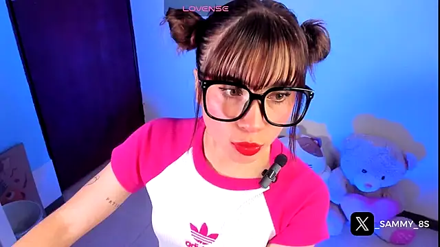 Snapshot of sammy__8 chatting on 03/18/25, 03:53 sammy 8 online show from 03/18/25, 03:53