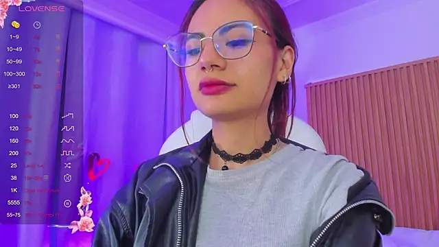 sophiecherry  online show from 03/20/25, 04:40