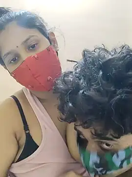 Snapshot of IND_COUPLE1 chatting on 12/09/24, 12:08 IND COUPLE1 online show from 12/09/24, 12:08