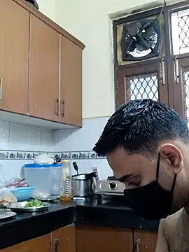 Snapshot of IND_COUPLE1 chatting on 03/01/25, 07:41 IND COUPLE1 online show from 03/01/25, 07:41