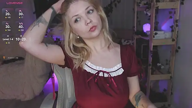 Snapshot of Brience chatting on 03/03/25, 04:36 Brience online show from 03/03/25, 04:36