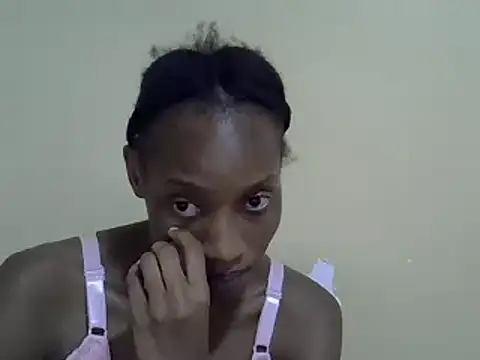 Snapshot of Iam_Rona chatting on 01/22/25, 10:37 Iam Rona online show from 01/22/25, 10:37