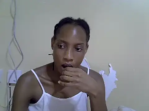 Snapshot of Iam_Rona chatting on 02/01/25, 08:37 Iam Rona online show from 02/01/25, 08:37