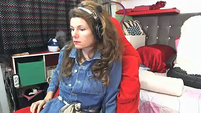 kellyterapy online show from 02/17/25, 01:58