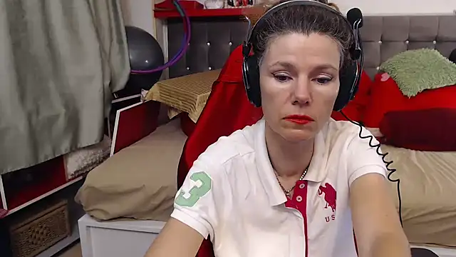 kellyterapy online show from 11/04/25, 10:20