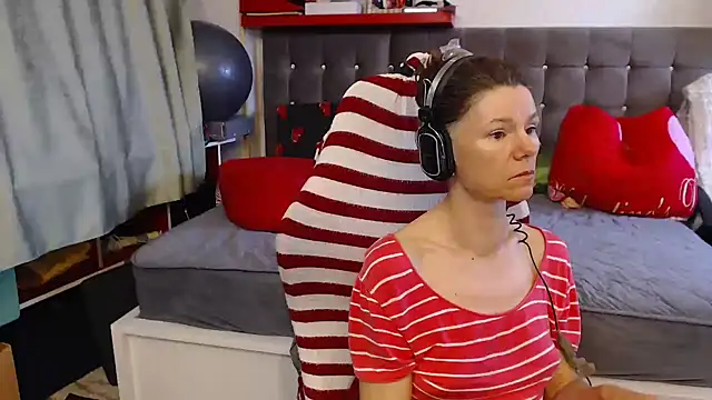 kellyterapy online show from 05/04/26, 02:13