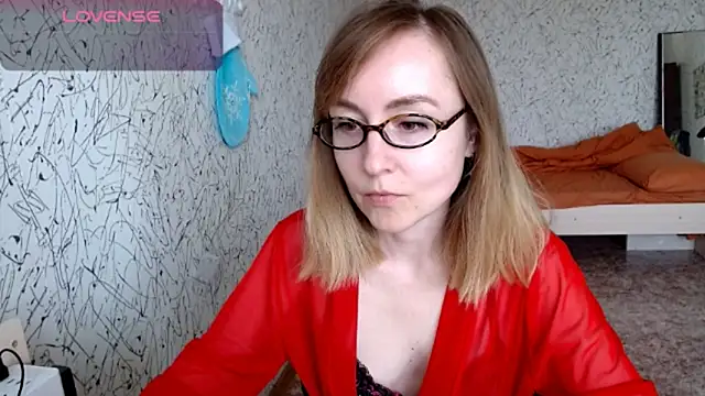 Athena Richards online show from 05/17/26, 10:33