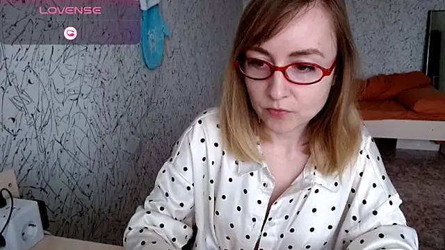 Athena Richards online show from 05/24/26, 09:36