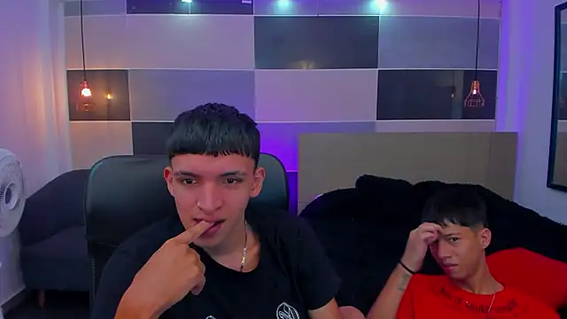 Juan Nd Steven online show from 01/15/25, 04:15