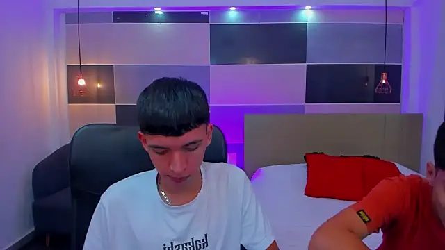 Juan Nd Steven online show from 02/21/25, 04:18