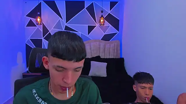 Juan Nd Steven online show from 11/19/25, 04:12