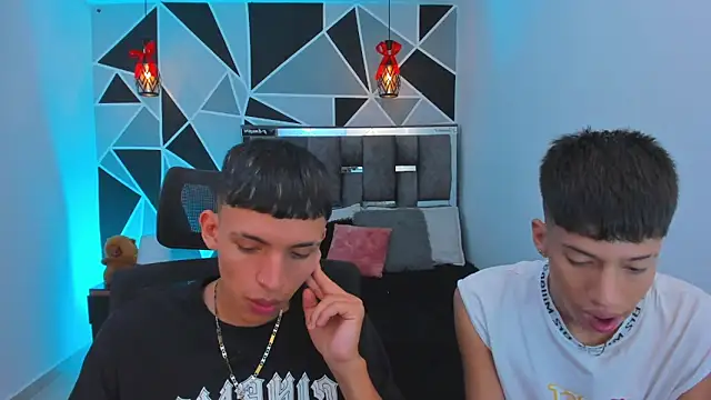 Juan Nd Steven online show from 03/10/26, 04:06