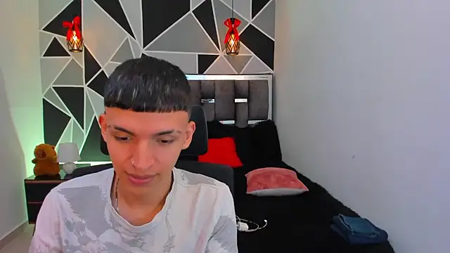 Juan Nd Steven online show from 03/17/26, 03:44