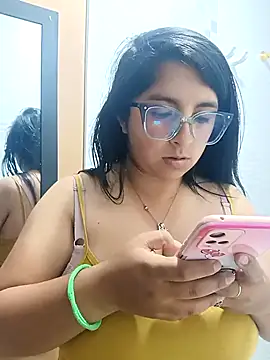  Angelinaandrade  online show from 09/25/25, 01:09