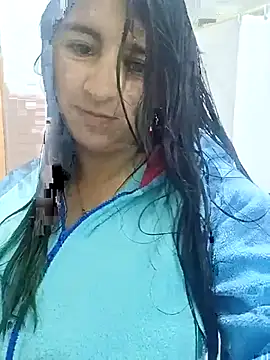  Angelinaandrade  online show from 10/17/25, 01:31