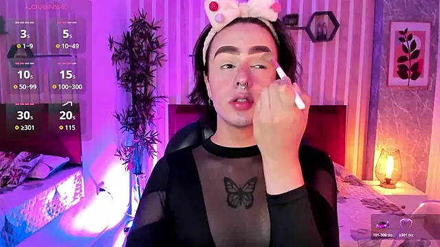 miah connor online show from 11/27/25, 07:38