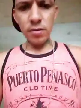 Snapshot of Alonsomadeira chatting on 06/07/26, 01:04 Alonsomadeira online show from 06/07/26, 01:04