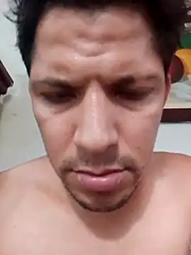Snapshot of Alonsomadeira chatting on 07/30/26, 12:20 Alonsomadeira online show from 07/30/26, 12:20