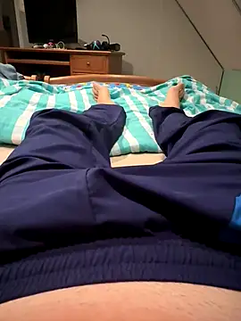 Snapshot of Panflam_@xh chatting on 10/27/25, 06:12 Panflam xh online show from 10/27/25, 06:12