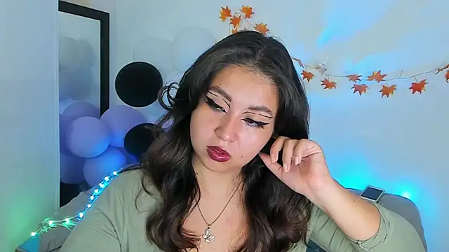 LiahDiaz online show from 12/04/24, 02:15