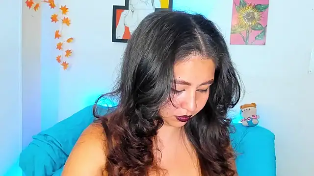 LiahDiaz online show from 01/11/25, 09:25