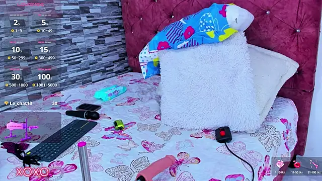 skyhotgirll online show from 02/18/25, 10:03