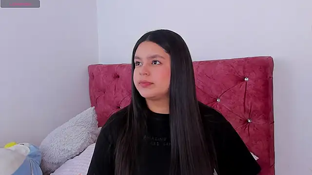 skyhotgirll online show from 04/25/26, 06:38