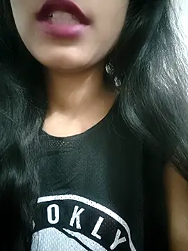 Hot Goldengirl online show from 03/10/25, 09:21