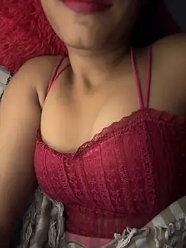 Hot Goldengirl online show from 11/03/25, 07:37