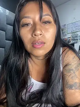 Snapshot of luisa16xxx chatting on 03/13/25, 09:48 luisa16xxx online show from 03/13/25, 09:48