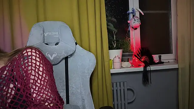 Snapshot of aviva_faith chatting on 12/14/24, 09:24 aviva faith online show from 12/14/24, 09:24