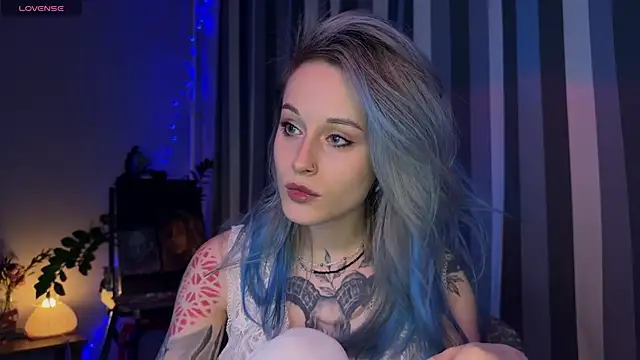 Snapshot of aviva_faith chatting on 10/03/25, 07:11 aviva faith online show from 10/03/25, 07:11