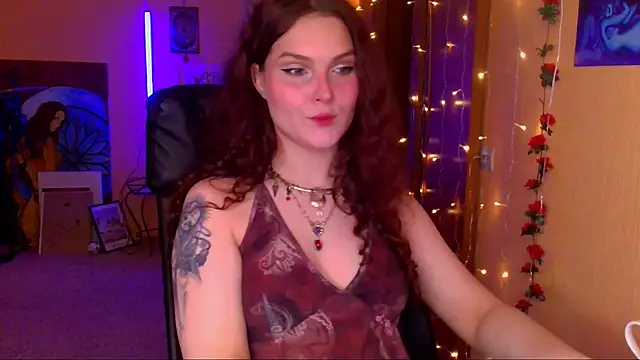 Snapshot of Jenna_Sativa chatting on 05/21/26, 11:17 Jenna Sativa online show from 05/21/26, 11:17