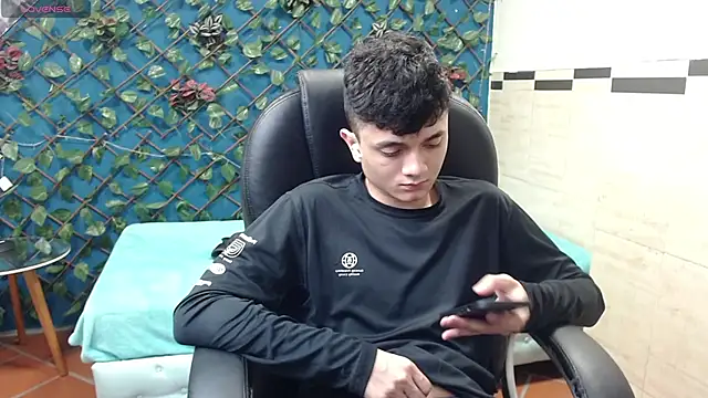 Waturox online show from 03/01/25, 01:22