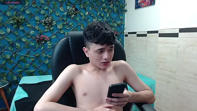 Waturox online show from 03/21/25, 10:17