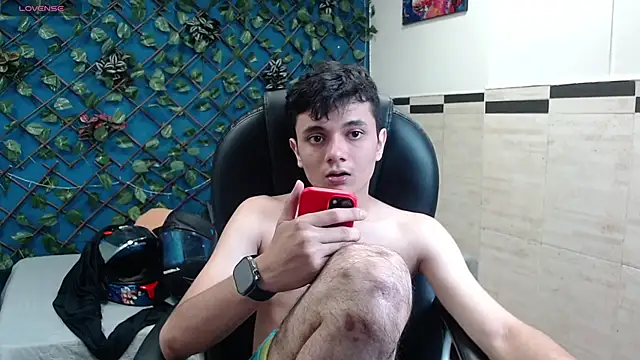 Waturox online show from 10/06/25, 07:44